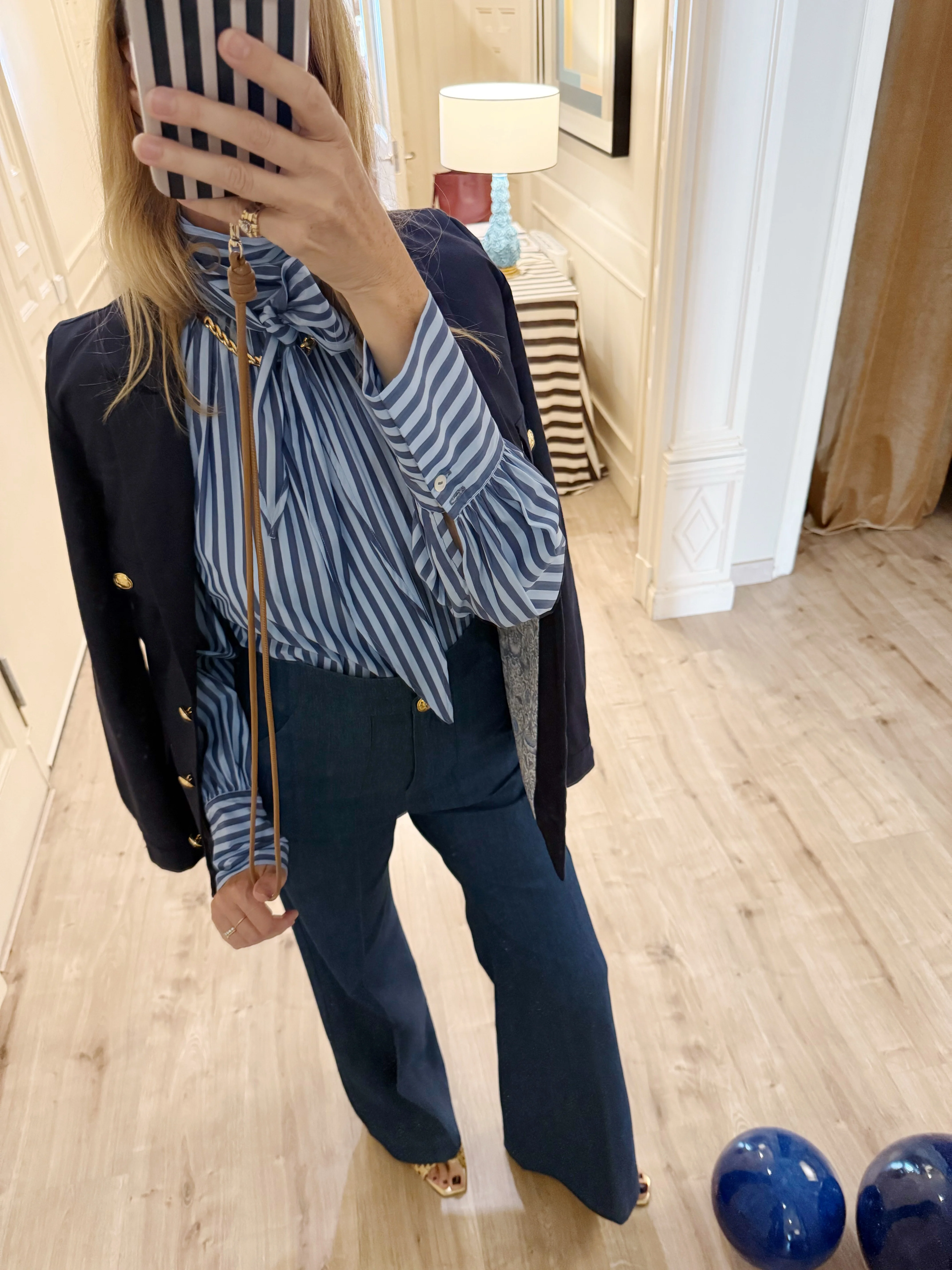 THE BLEUMER MARAIS CHEMISE - Image 11