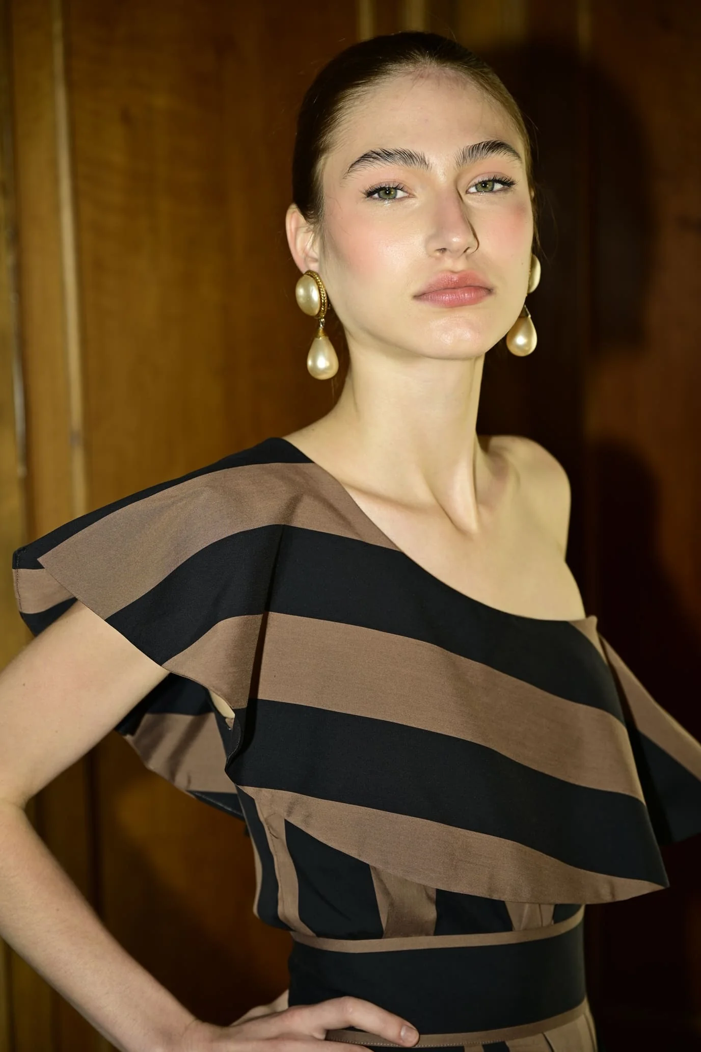THE BRUNELLE GRACE TOP - Image 5